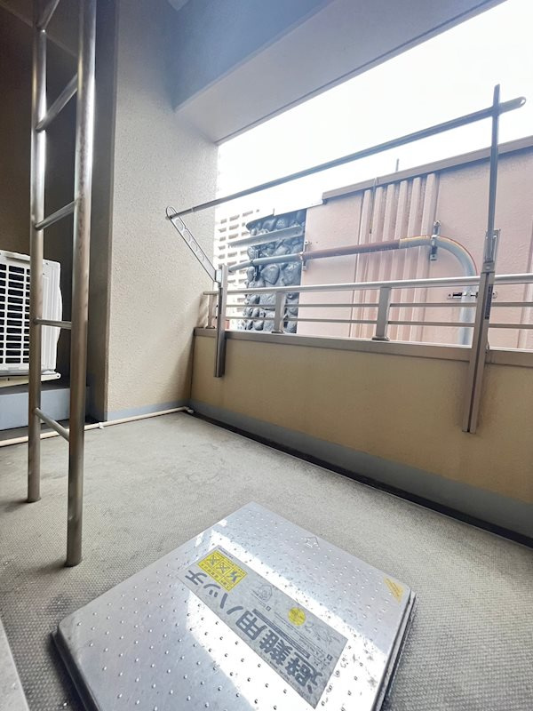カーサ六甲友田町のバルコニー