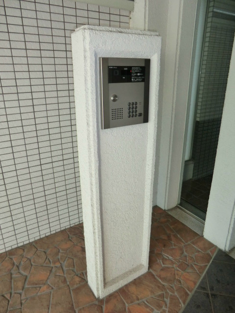メゾンアイリスの外観
