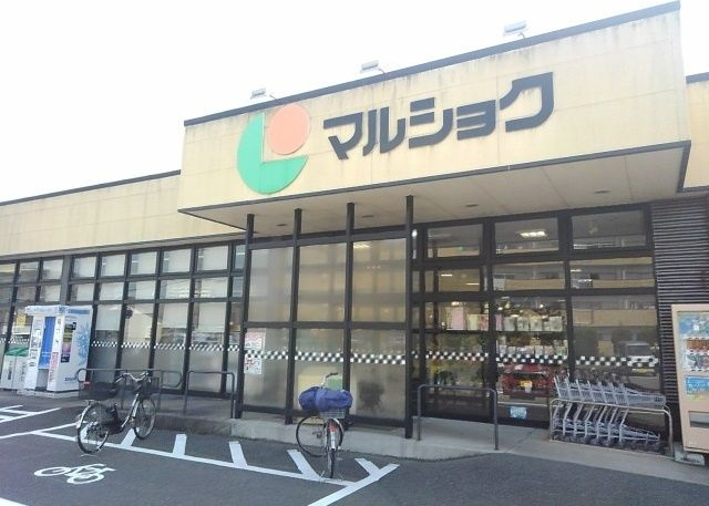 マルワ・フレッサの周辺