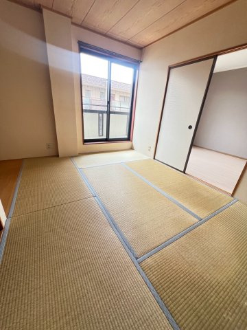アバンウェル小林の和室
