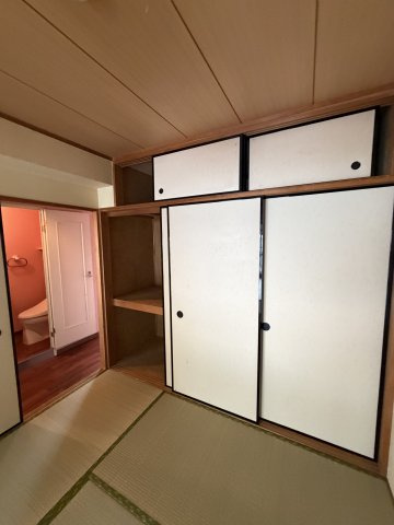 朝日プラザモンターニュ北神戸1番館の和室