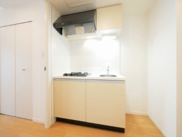 レジディア谷町のキッチン