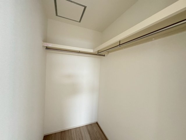 ◆◆豊見城渡橋名浜原-16号棟の収納|※同物件24号棟参照※