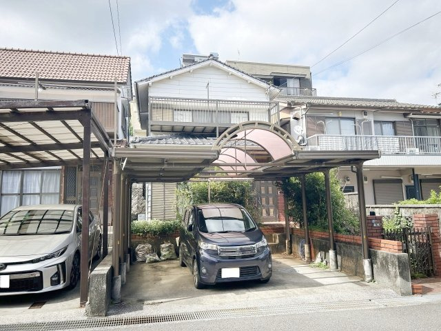 「LDKへ間取り変更予定」高知市一宮東町5丁目　中古一戸建ての周辺|南向きの陽当たり良好な住まい♪既存カーポートは撤去予定！前面がスッキリ広々とした空間に変わります。