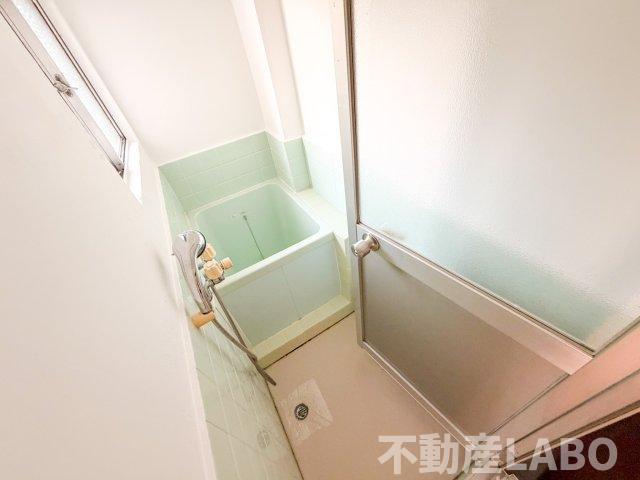 マンション丸保の浴室