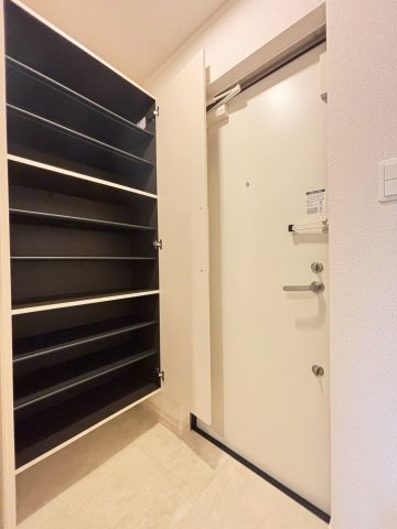 リビオMIYABIの玄関