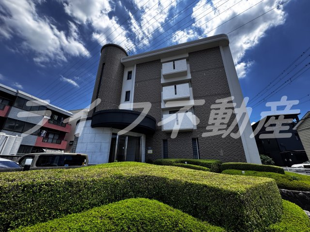 グランドール新石切の外観|外はこのようになっています