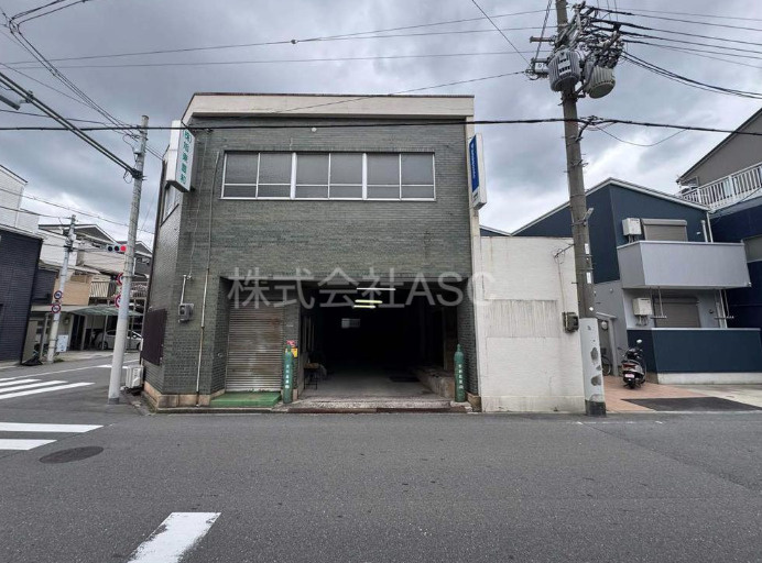 今津南2丁目倉庫事務所の外観