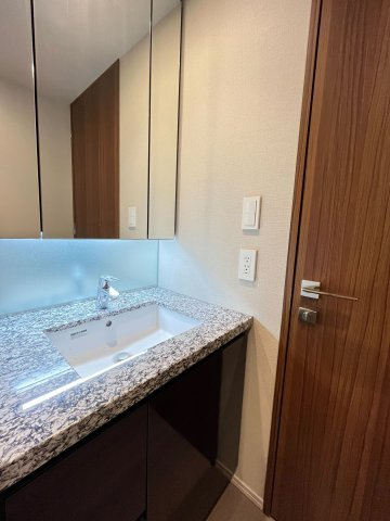 ※別部屋参照写真