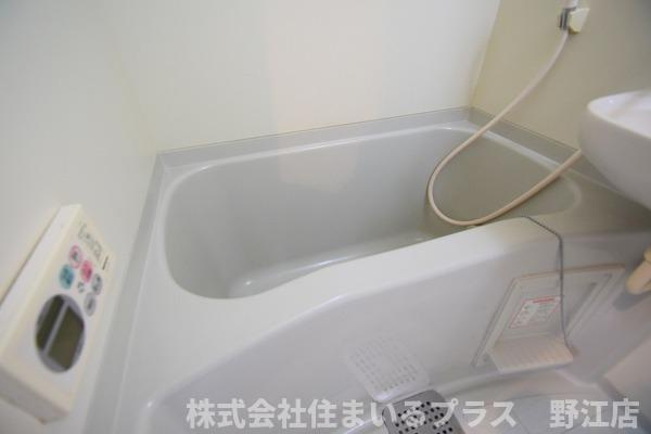小鳥ハイツの浴室