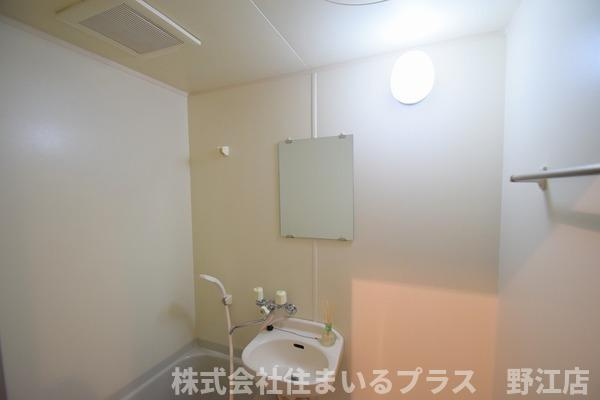 小鳥ハイツの洗面所