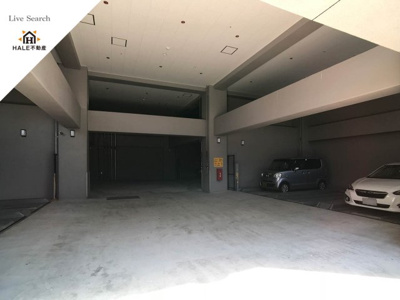 【駐車場】 | ロイヤルリバービュー