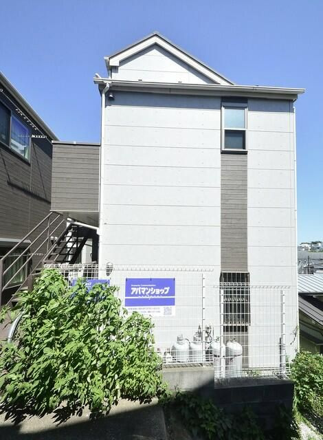 カントリー西横浜の外観