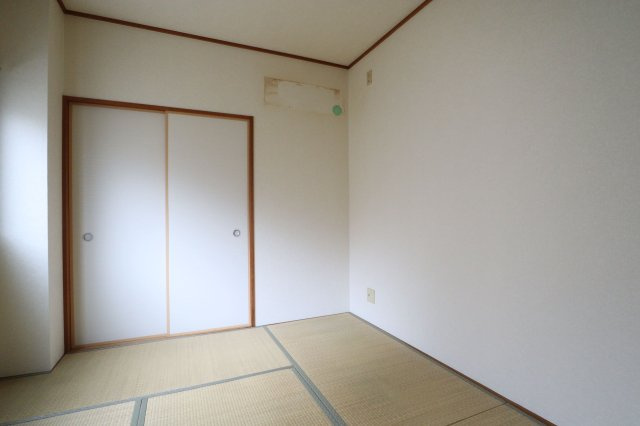 カトレヤマンションの和室