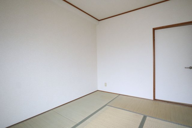 カトレヤマンションの和室