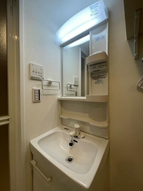 ラフォート町屋の洗面所