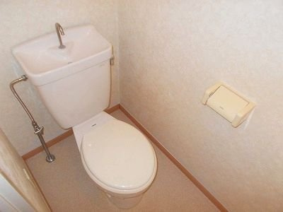 エクセルハイツのトイレ|シンプルで使いやすいトイレです