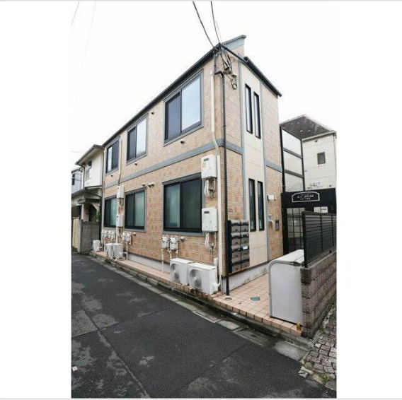 RAY HOUSE