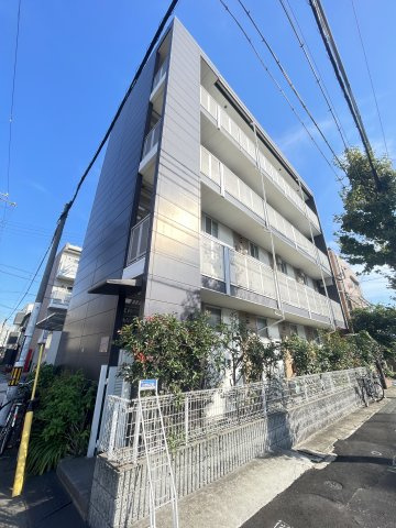 レオパレスル・コントワールⅢ