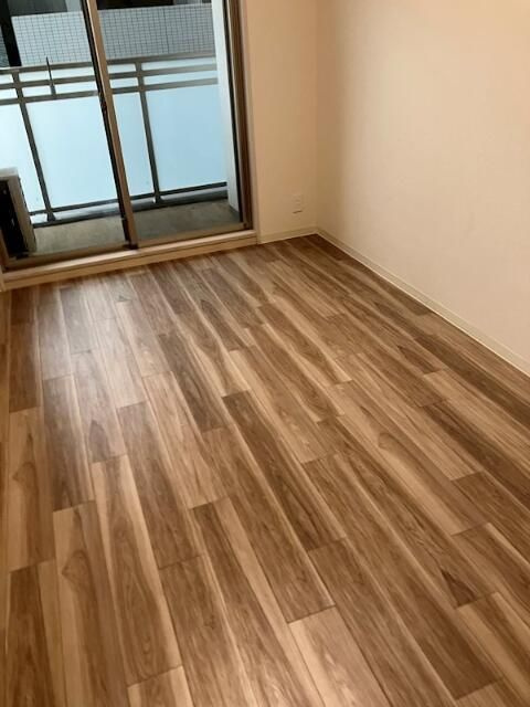 プレサンス横浜大通り公園の居間・リビング