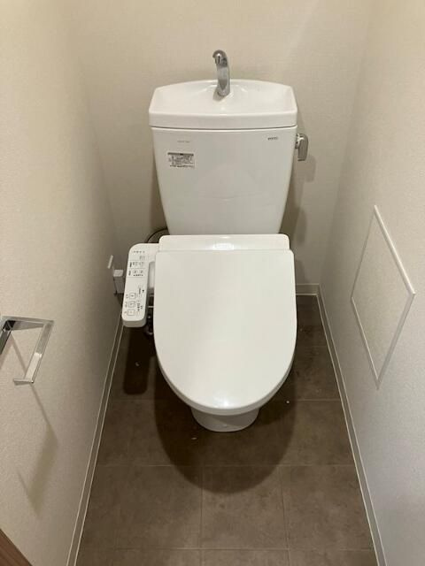 プレサンス横浜大通り公園のトイレ