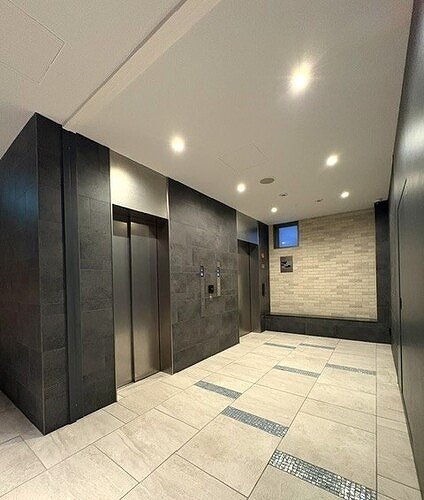 ワコーレ大阪新町タワーレジデンスのその他|EVホール