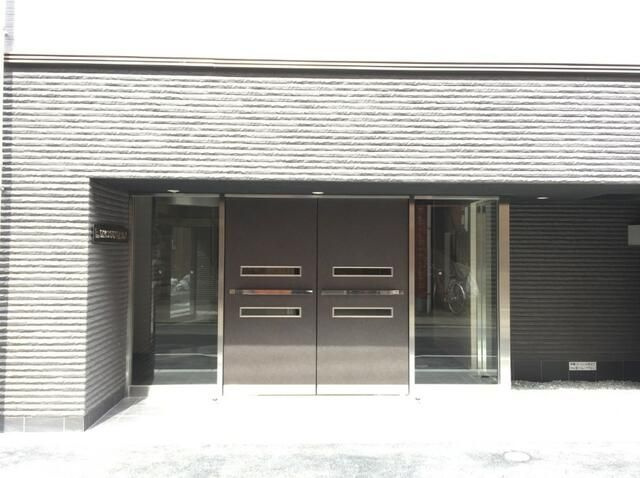 スカイコート板橋本町Ⅱのエントランス