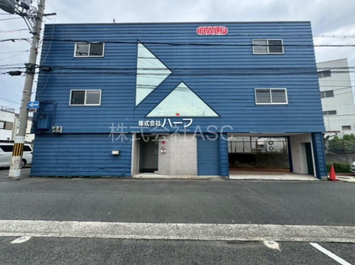 ハーフビル葛の葉町 貸店舗・事務所