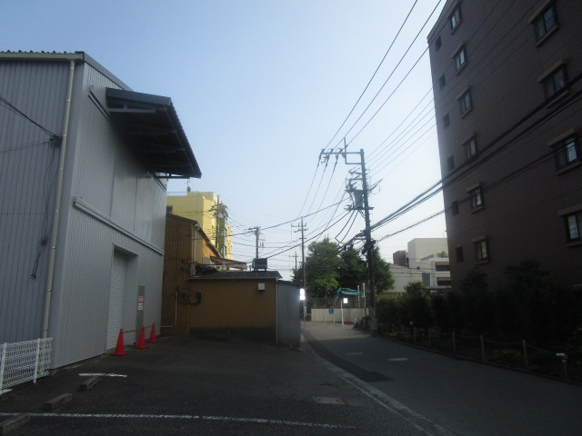 川崎市高津区坂戸２丁目の倉庫