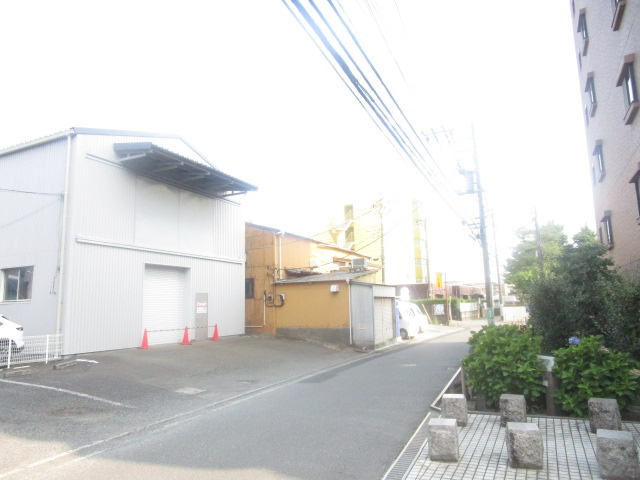 川崎市高津区坂戸２丁目の倉庫