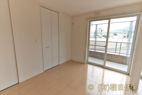 呉市広古新開７丁目のアパートの寝室