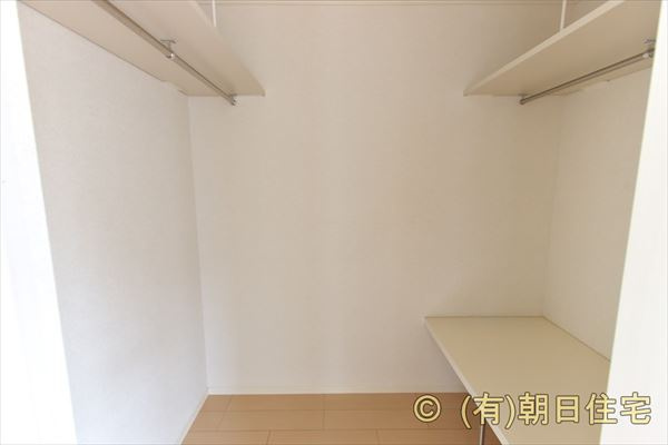 クレッセントパークの収納