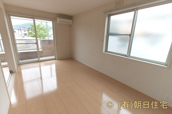 クレッセントパークの内装