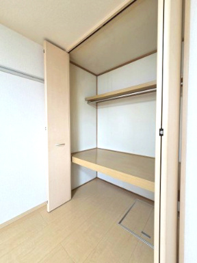 エトワール花の木　Ａの収納