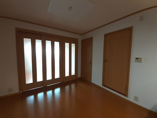 ガーデンヒルズ斑鳩Ⅰの居間・リビング