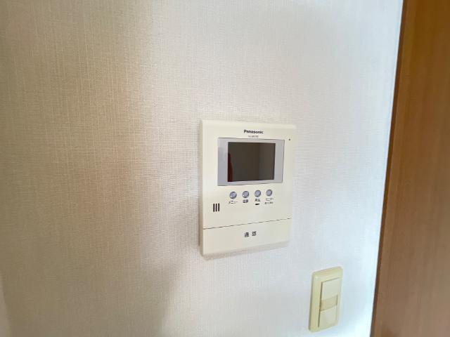 ネオ・ブローテＤの内装|カメラ付インターホン