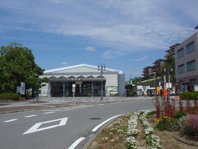 ネオ・ブローテＤの周辺|近鉄生駒線東山駅まで860ｍ