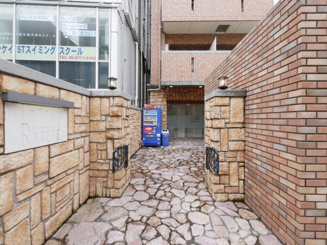 ラルテ天王寺のエントランス
