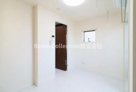 グランクオール西綾瀬2丁目の居間・リビング
