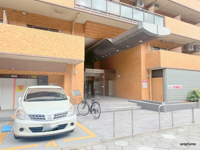 ライオンズシティ難波南　仲介手数料無料のエントランス