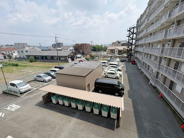 洛南ハイライフ西棟|駐車場の空き状況などお気軽にご質問ください！（R8.7撮影）