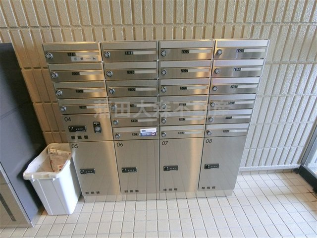 ドルフ武蔵新田　のその他共用部分|メールボックス