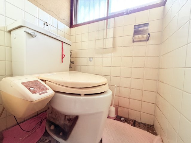 結城市結城中古戸建のトイレ
