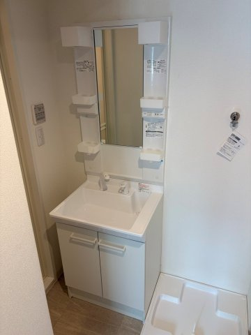 エフプレスト入谷 の洗面所