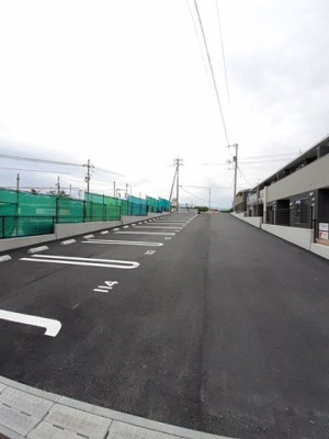 【駐車場】 | クラール東村　Ｈ