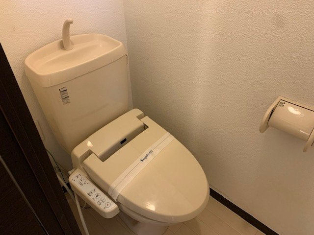 レオネクストフェニックス久末のその他|温水洗浄便座設置