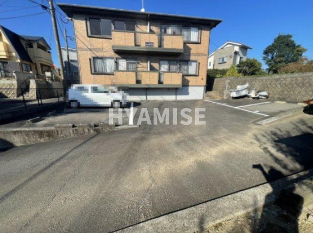セジュールホワイトⅡの駐車場