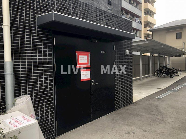 【エントランス】ララプレイス　ザ・大阪リヴァージュ