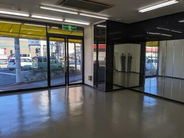 栗東市安養寺８丁目の店舗事務所の内装