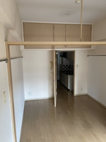 福岡市博多区博多駅前１丁目の賃貸マンションの内装
